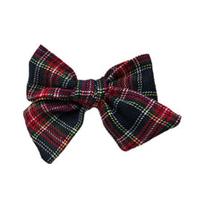 Load image into Gallery viewer, Holiday plaid bow
